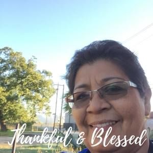 Meet your Posher, Lydia